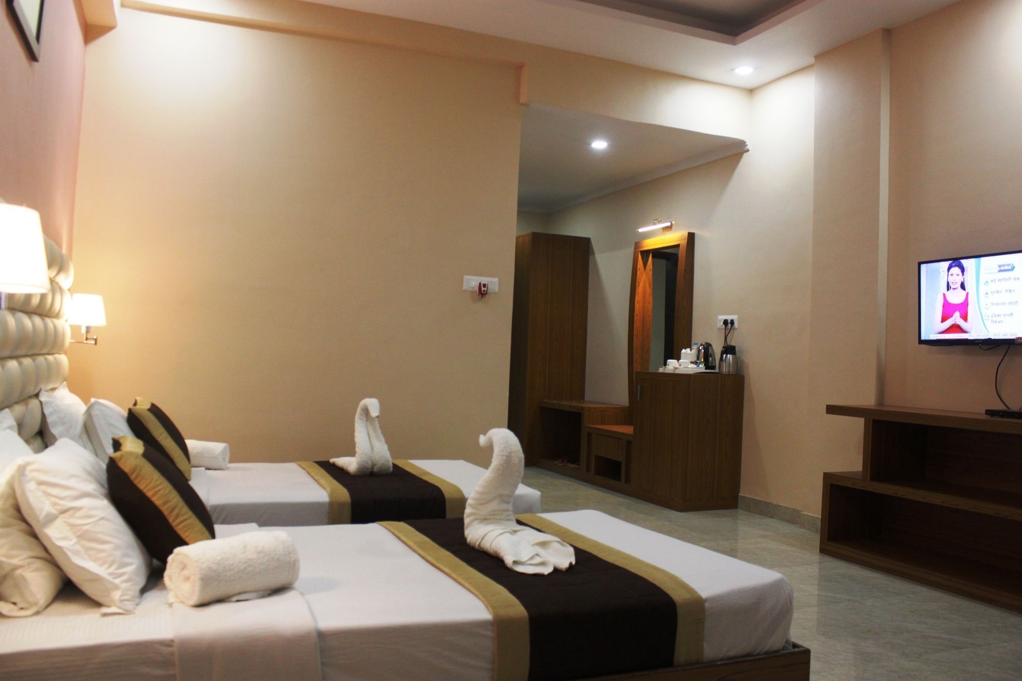 Hotel Siddhartha International Gaya Buitenkant foto
